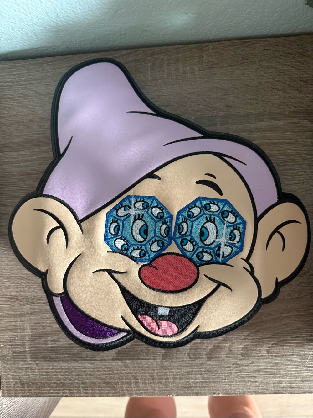 Novelty Cartoon Face Crossbody Bag in Lilac and Beige